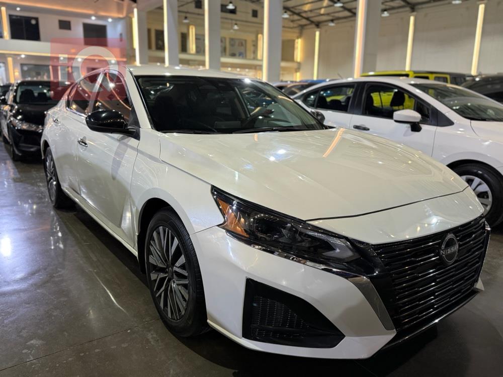 https://cdn.iqcars.ioimage_picker_06B6C5A1-BB13-40EC-A9FF-F74EBA1502DC-17334-00000789B3D5C2E8_out.jpg